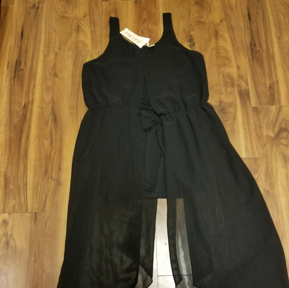 Top - Picture 2 of 2